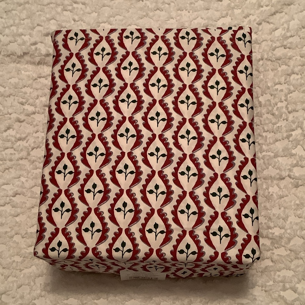 Target Red and White Floral Bedding Sheet